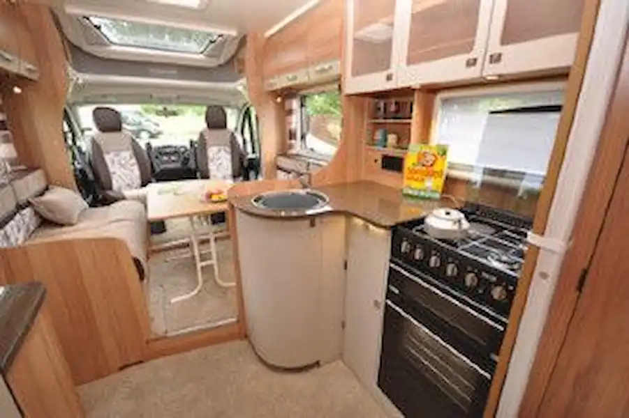 Bailey Approach Autograph 740 - motorhome review (Click to view full screen)