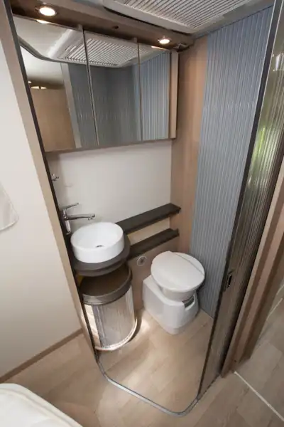 The washroom in the RC740 motorhome (Click to view full screen)