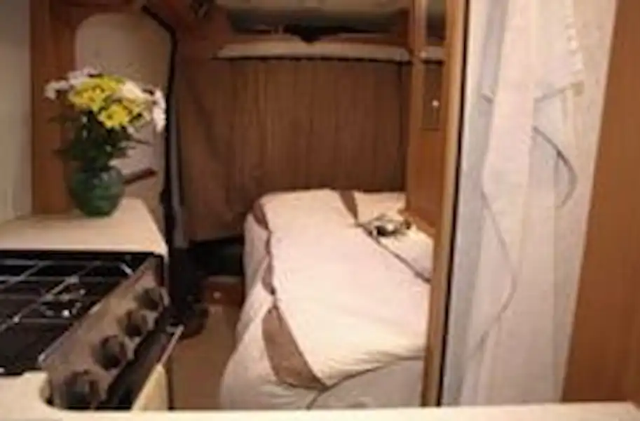 Autocruise Jazz (2010) - motorhome review (Click to view full screen)