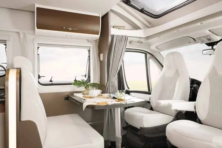 The Etrusco T 6900 DB motorhome's front lounge (Click to view full screen)