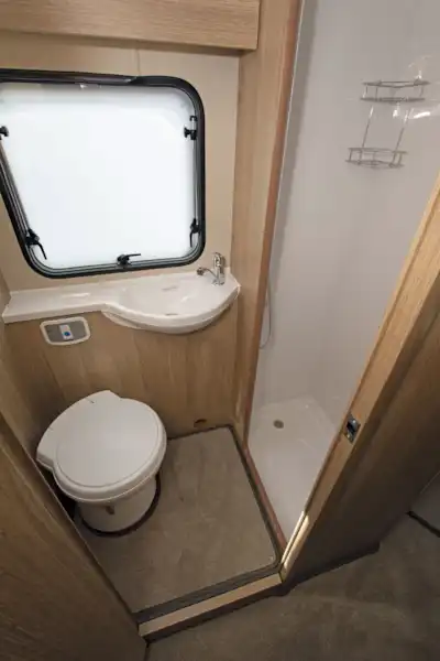 The washroom in the Auto-Trail Imala 730 motorhome (Click to view full screen)