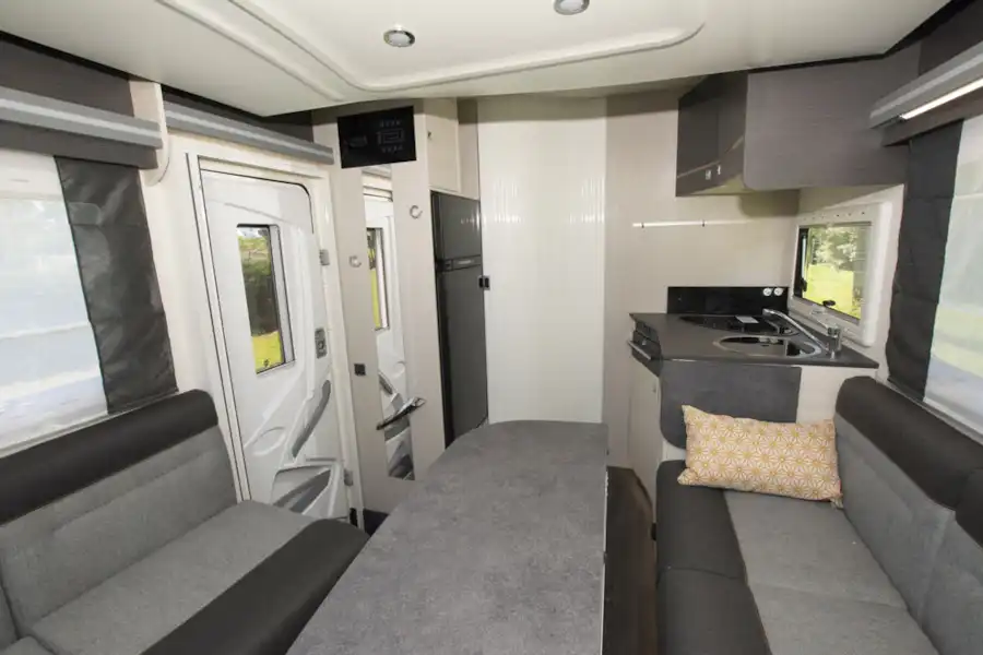 The lounge in the Chausson 520 motorhome (Click to view full screen)