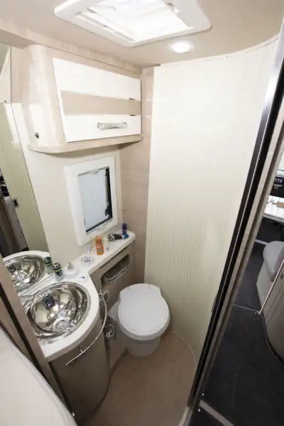 The washroom in the Mobilvetta Tekno Line K-Yacht 85 motorhome (Click to view full screen)