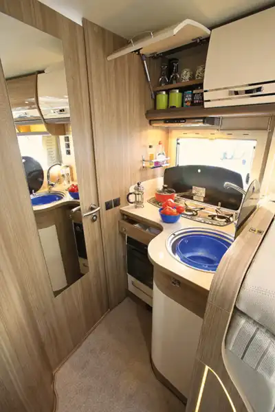 An L-shaped kitchen, but there's still space (Click to view full screen)