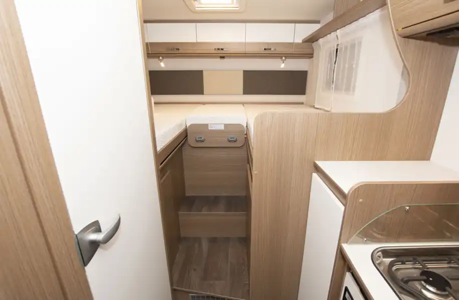 The beds in the Carado I338 Clever A-class motorhome  (Click to view full screen)