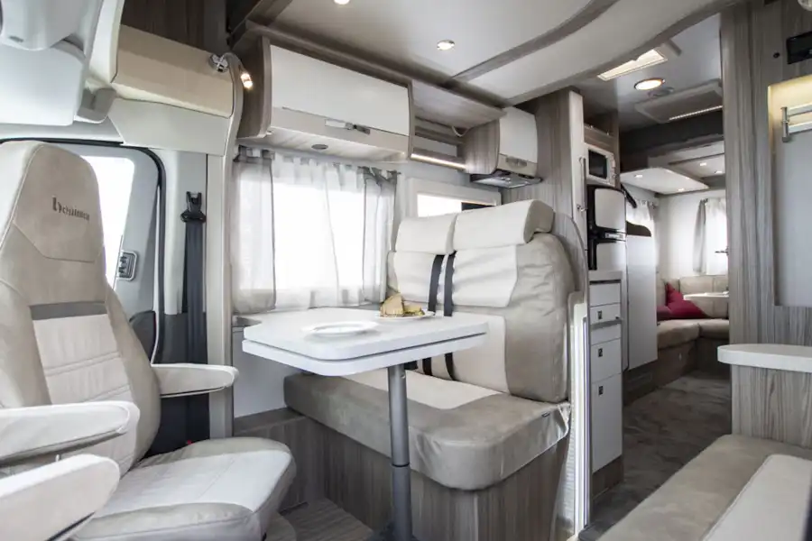From front to rear in the Benimar Tessoro 482 motorhome (Click to view full screen)