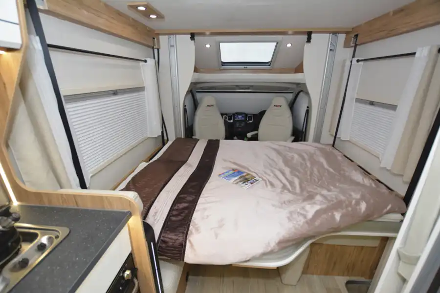 The drop-down double bed in the Pilote Pacific P626D Evidence (Click to view full screen)