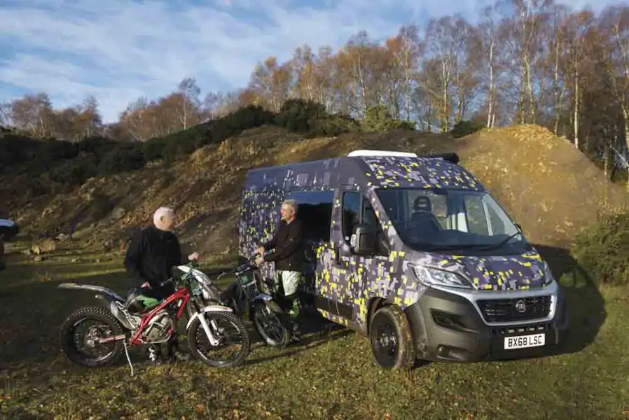 Leo Kinder Scout - an impressive activity van (Click to view full screen)
