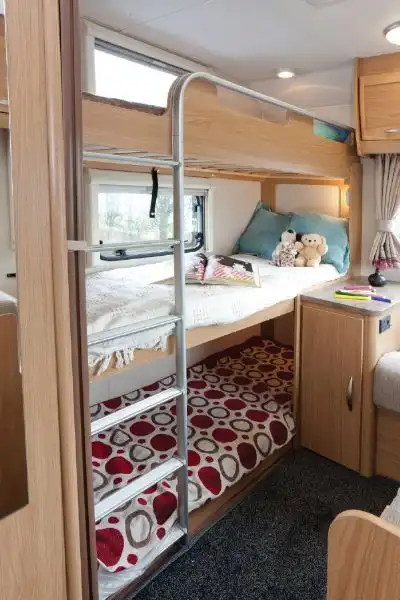 Marquis Majestic 506 - caravan review (Click to view full screen)