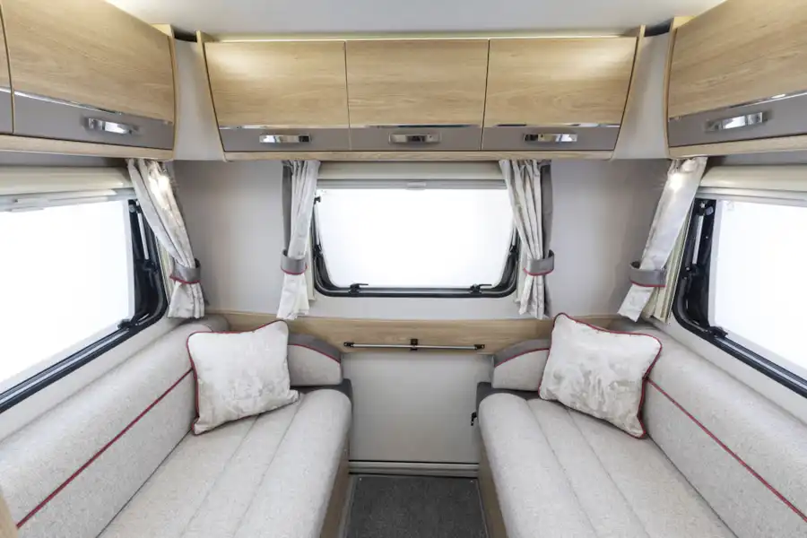 The rear lounge in the Elddis Marquis Majestic 135 motorhome (Click to view full screen)