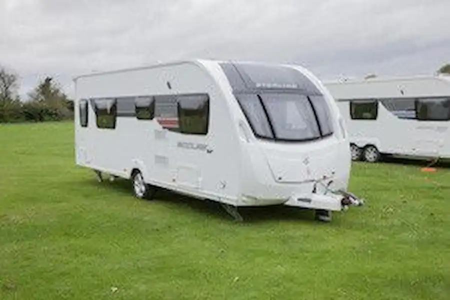 Sterling Eccles SE Quartz – caravan review (Click to view full screen)