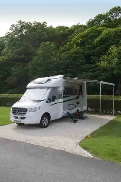 The Auto-Sleeper Bourton © Warners Group Publications, 2019 (Click to view full screen)