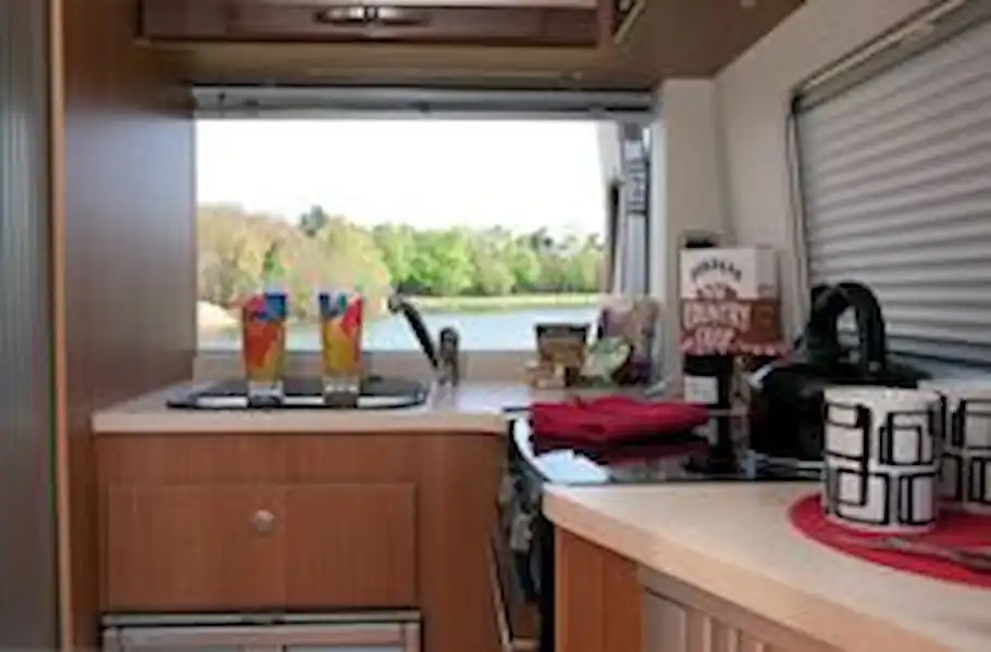 Autocruise Jazz (2010) - motorhome review (Click to view full screen)