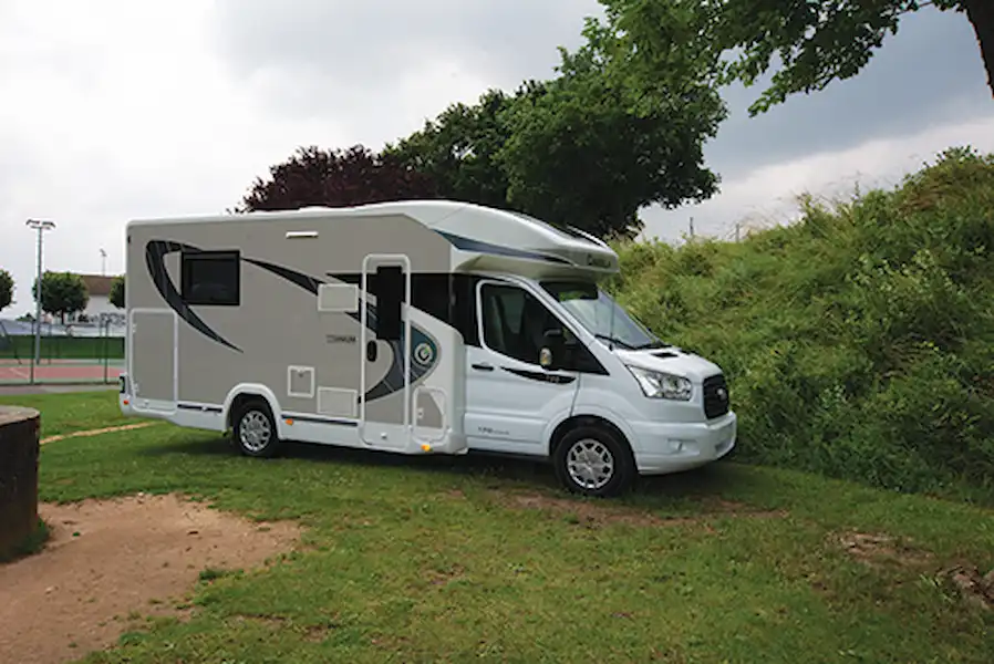 Chausson 758 Titanium motorhome (Click to view full screen)