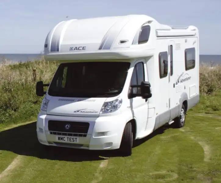 Ace Adventurer 685FB (2007) - motorhome review (Click to view full screen)
