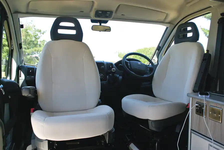 Swivel cab seats (Click to view full screen)