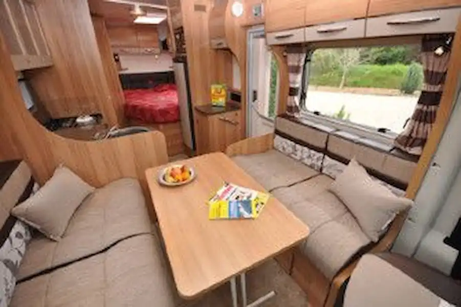 Bailey Approach Autograph 740 - motorhome review (Click to view full screen)