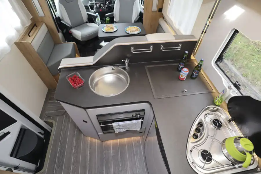 The kitchen in the Roller Team T-Line 743 motorhome (Click to view full screen)