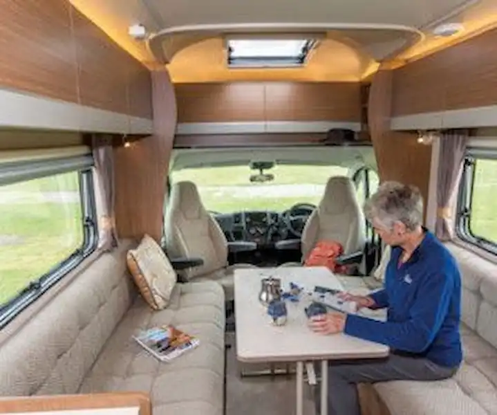 Auto-Trail Tribute T-615 Lo-Line - motorhome review (Click to view full screen)