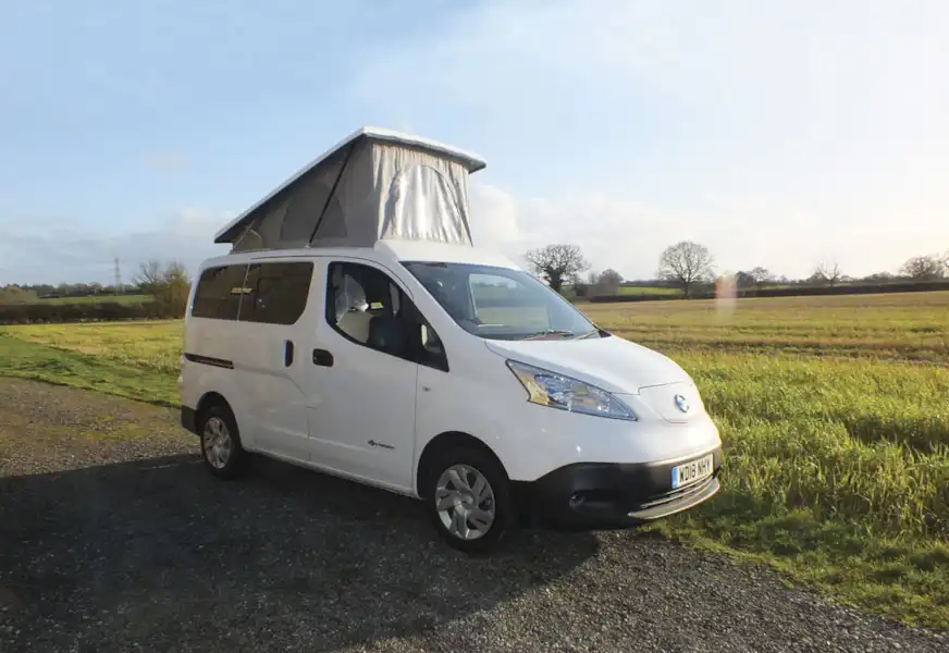 Small Campervan Nissan e-NV200 (Click to view full screen)