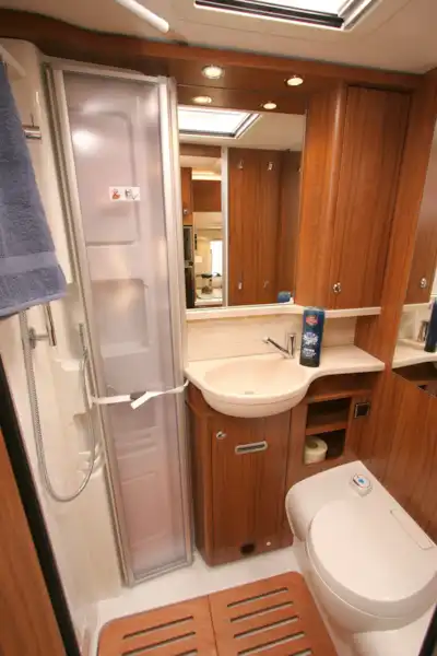 Washroom features semi-separate shower (Click to view full screen)