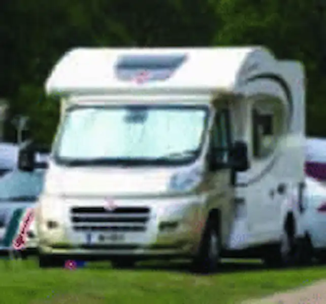 Bürstner Ixeo Time it 585 (Jul 2011) - motorhome review (Click to view full screen)