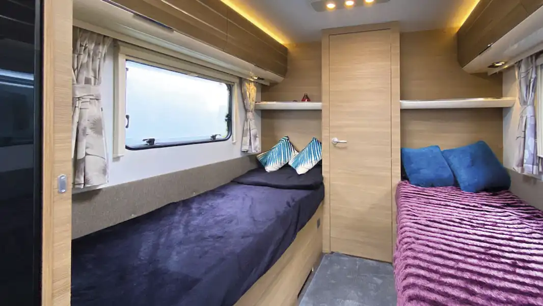 Beds in the Adria Adora Seine caravan (Click to view full screen)