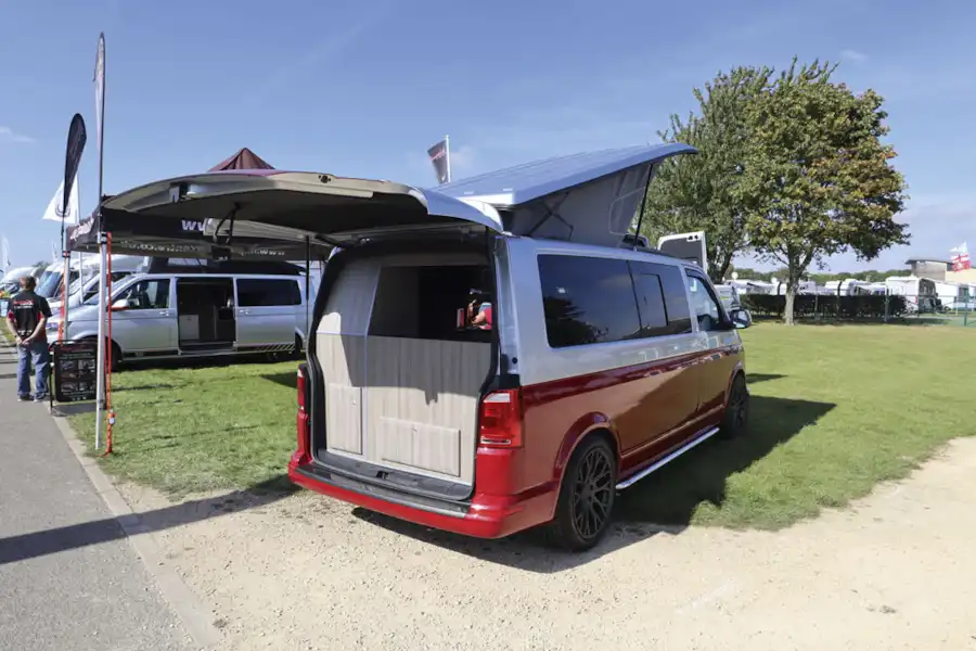 The exterior of the Imperial VW T6 L-shape, from the rear (Click to view full screen)