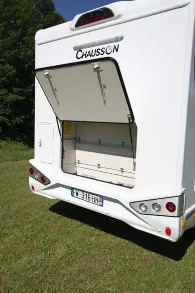 The garage in the Chausson 520 motorhome (Click to view full screen)