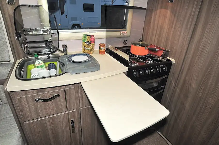 A strange position for a worktop extension (Click to view full screen)