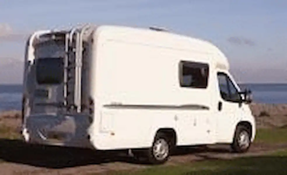 Bessacarr E510 Compact (2009) - motorhome review (Click to view full screen)
